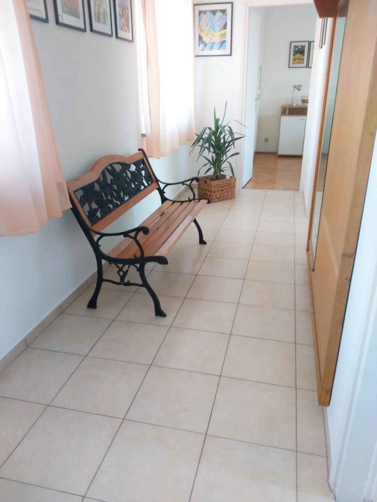 Apartment Silva 1133 Pula Exterior photo